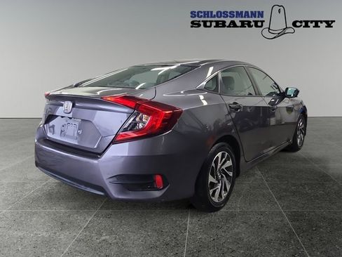 Used 2016 Honda Civic EX image 9