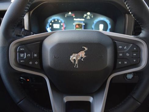 New 2025 Ford Bronco Badlands w/ Sasquatch Package image 7