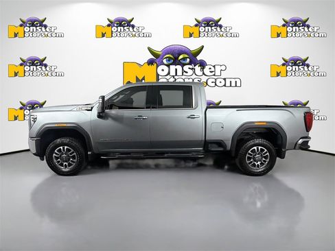 Used 2024 GMC Sierra 2500 SLE image 8