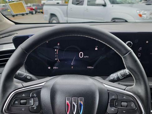 Used 2024 Buick Encore GX Preferred w/ Comfort Package image 11