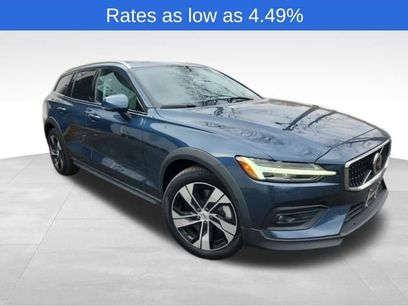 Certified 2024 Volvo V60 B5 Cross Country Plus