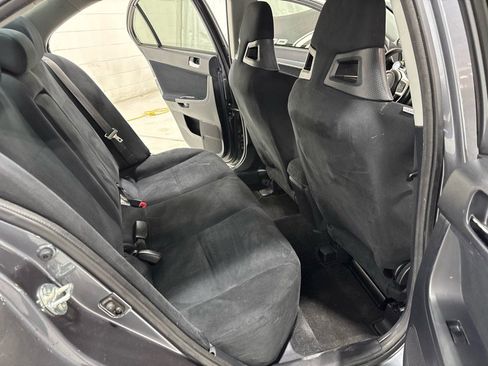 Used 2010 Mitsubishi Lancer Evolution SE image 21