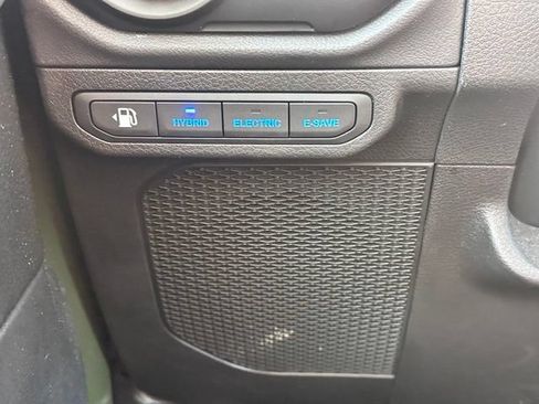 Used 2024 Jeep Wrangler Unlimited Rubicon 4xe AWD/4WD image 19