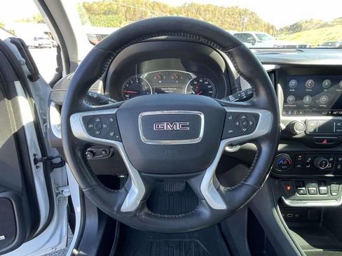 Used 2021 GMC Terrain SLT w/ Infotainment Package II image 17