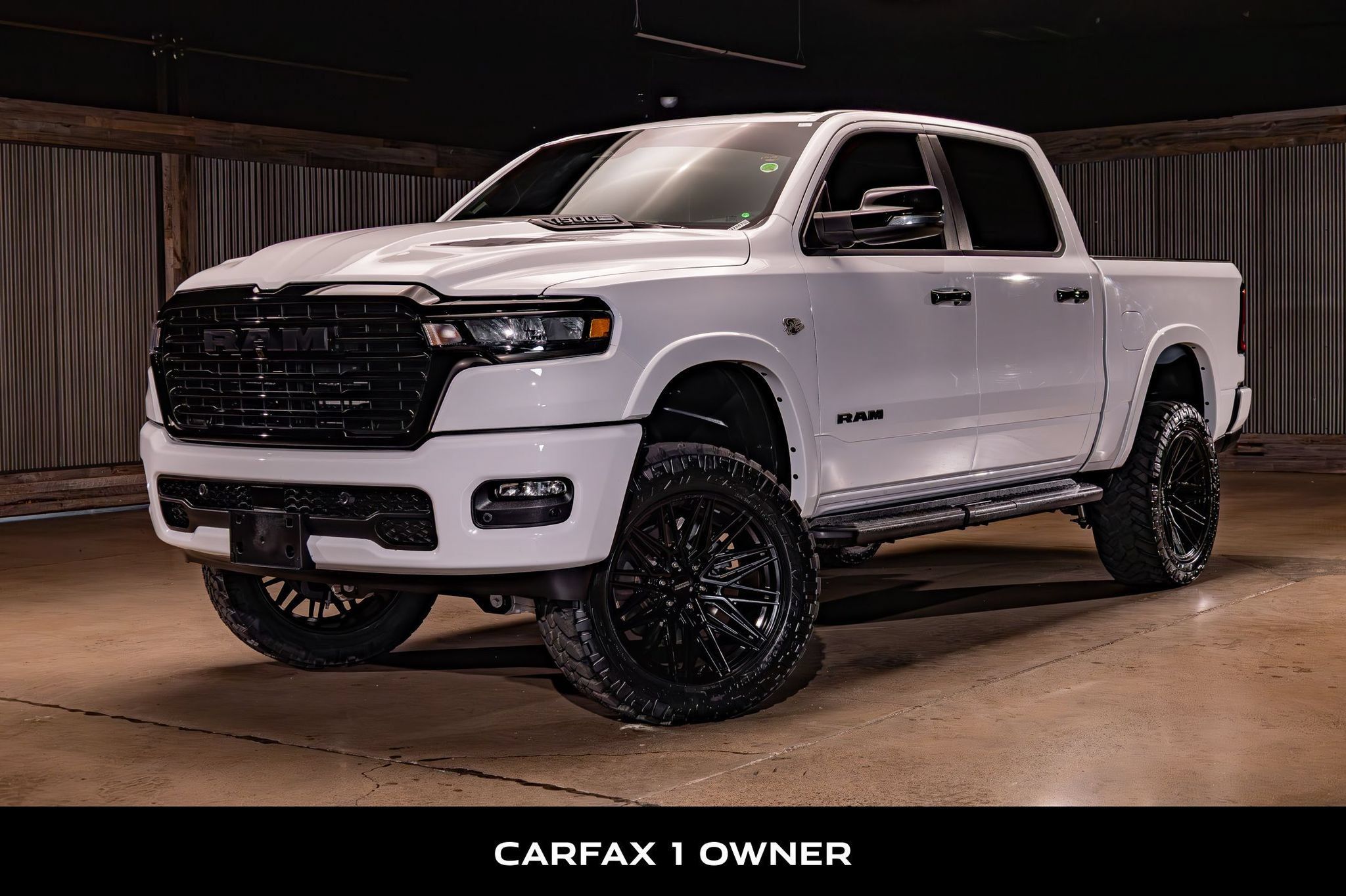 Used 2026 RAM 1500 Laramie w/ Night Edition AWD/4WD image 5