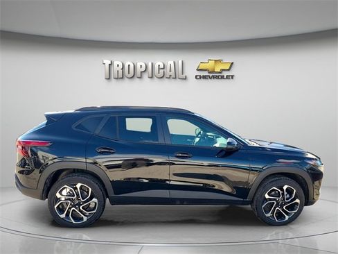 New 2026 Chevrolet Trax RS w/ Driver Confidence Package image 6