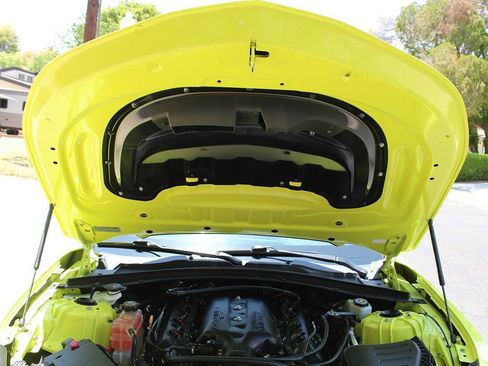 Used 2019 Chevrolet Camaro SS image 62