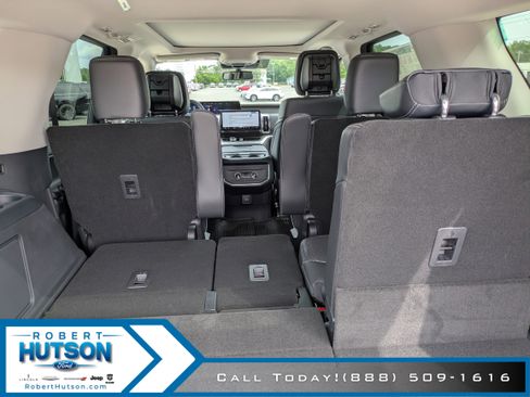 New 2026 Ford Expedition Platinum AWD/4WD image 14