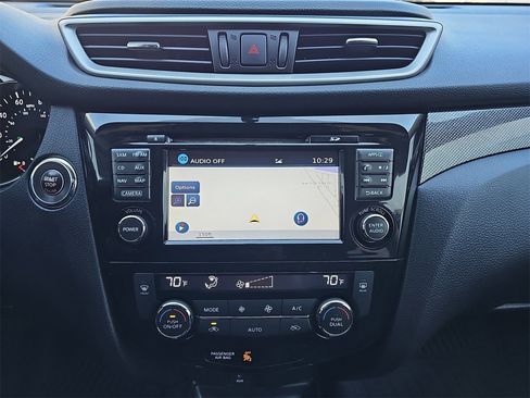 Used 2016 Nissan Rogue SL w/ SL Premium Package image 20