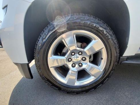 Used 2016 Chevrolet Tahoe LT w/ Luxury Package RWD image 34