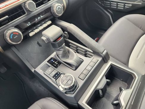 New 2026 Toyota Tacoma TRD Off-Road AWD/4WD image 19