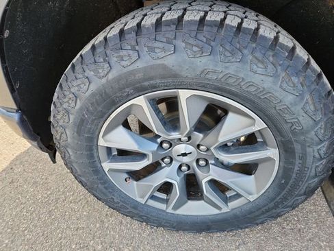 Certified 2022 Chevrolet Silverado 1500 RST image 31