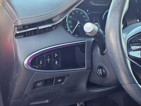 Used 2022 Genesis GV70 3.5T Sport w/ Sport Prestige Package image 20