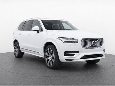 Used 2023 Volvo XC90 B6 Ultimate w/ Protection Package Premier AWD/4WD image 2