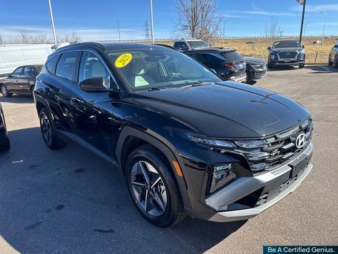 Certified 2025 Hyundai Tucson SEL image 10