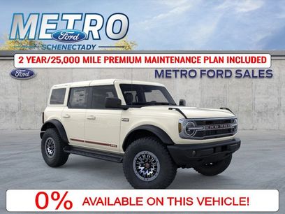 New 2026 Ford Bronco Outer Banks w/ Sasquatch Package