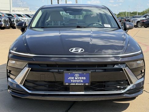 Used 2025 Hyundai Sonata SEL FWD image 3
