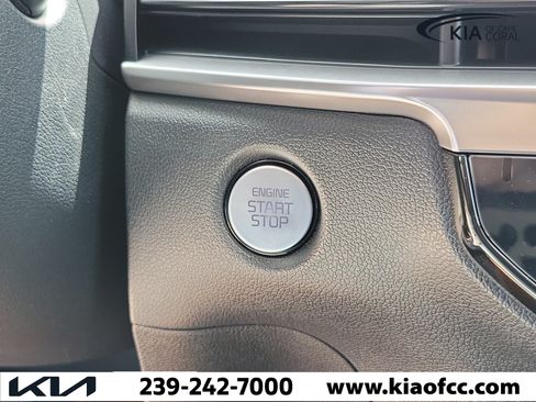 New 2026 Kia Sorento LX FWD image 30
