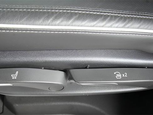 Used 2021 Cadillac Escalade Sport image 31