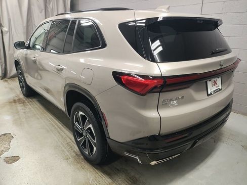 New 2026 Buick Enclave Sport Touring w/ Power Package image 22