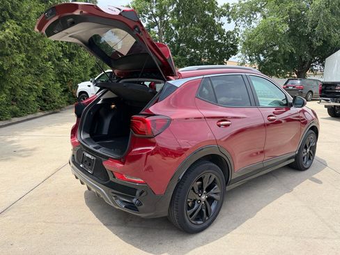 Used 2024 Buick Encore GX Sport Touring FWD image 33