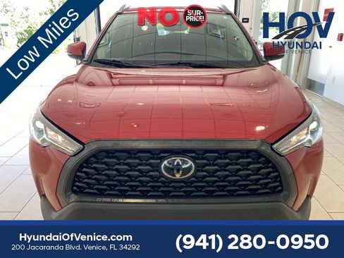 Used 2024 Toyota Corolla Cross LE w/ Moonroof Package FWD image 52