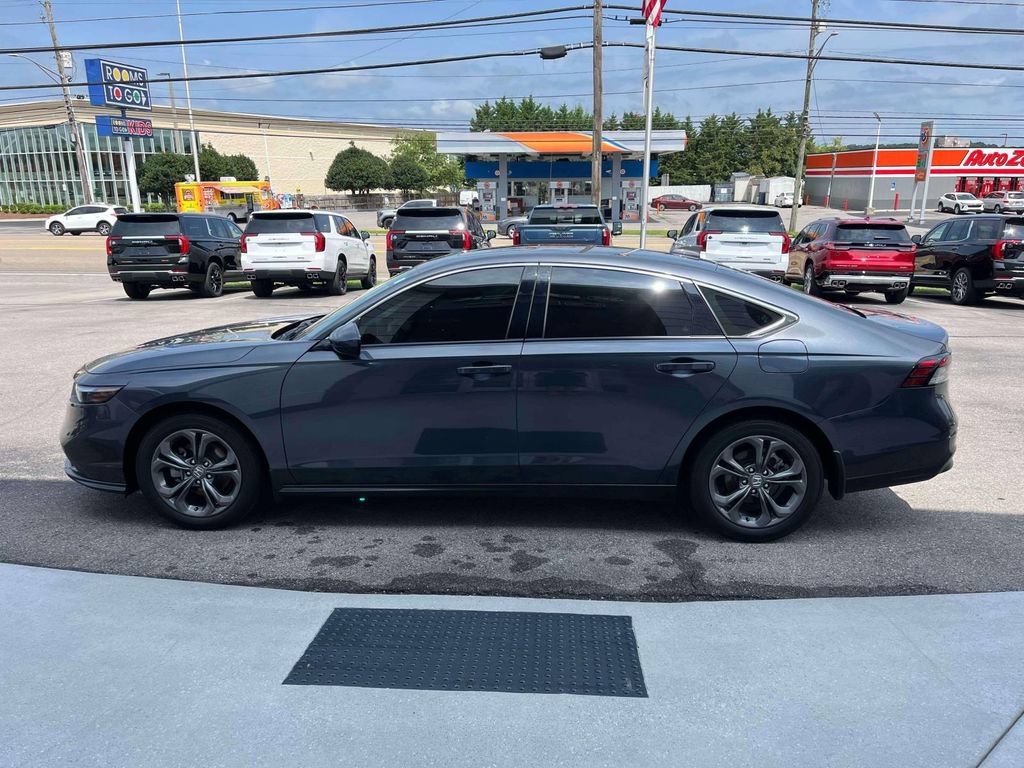 Used 2024 Honda Accord EX image 6