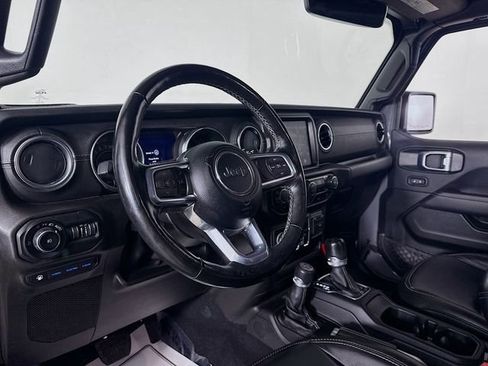 Used 2021 Jeep Wrangler Unlimited Sahara w/ Cold Weather Group AWD/4WD image 9
