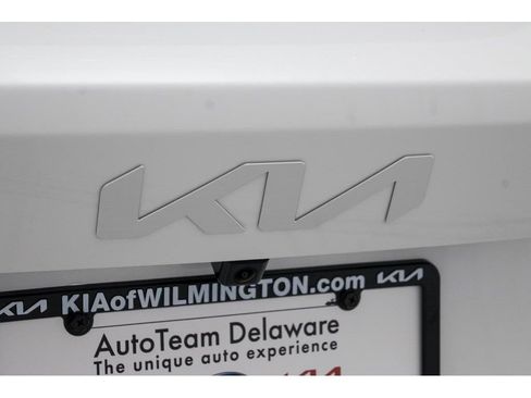 New 2025 Kia Sorento SX Prestige image 38