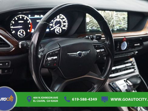Used 2017 Genesis G90 3.3T Premium RWD image 20