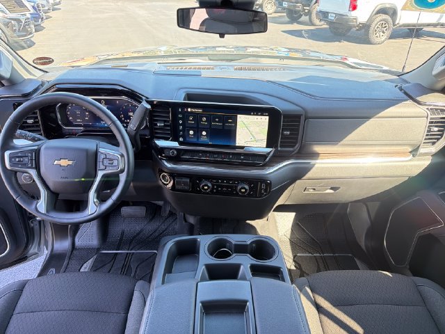 Certified 2026 Chevrolet Silverado 1500 LT AWD/4WD image 12