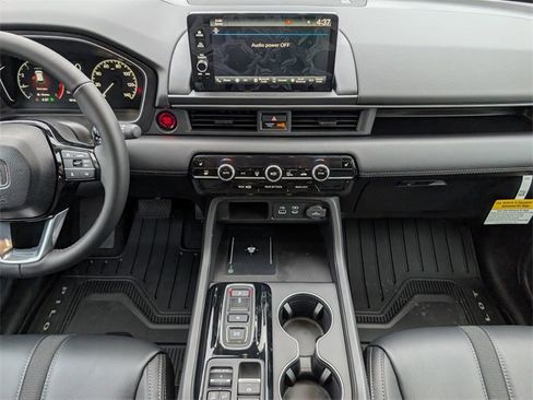 New 2025 Honda Pilot EX-L image 7