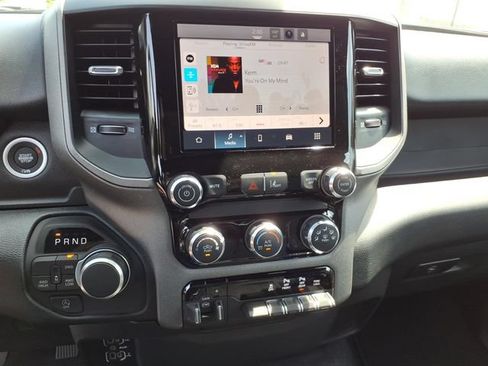 New 2026 RAM 1500 Express AWD/4WD image 11