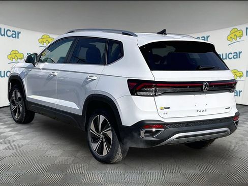 New 2026 Volkswagen Taos SE AWD/4WD image 5