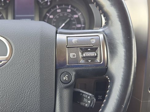Used 2018 Lexus GX 460 Premium AWD/4WD image 29