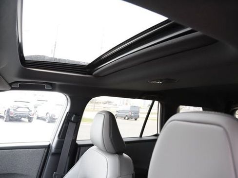 New 2026 Subaru Outback Limited AWD/4WD image 16