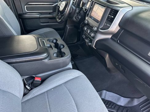 Used 2024 RAM 3500 Big Horn AWD/4WD image 15