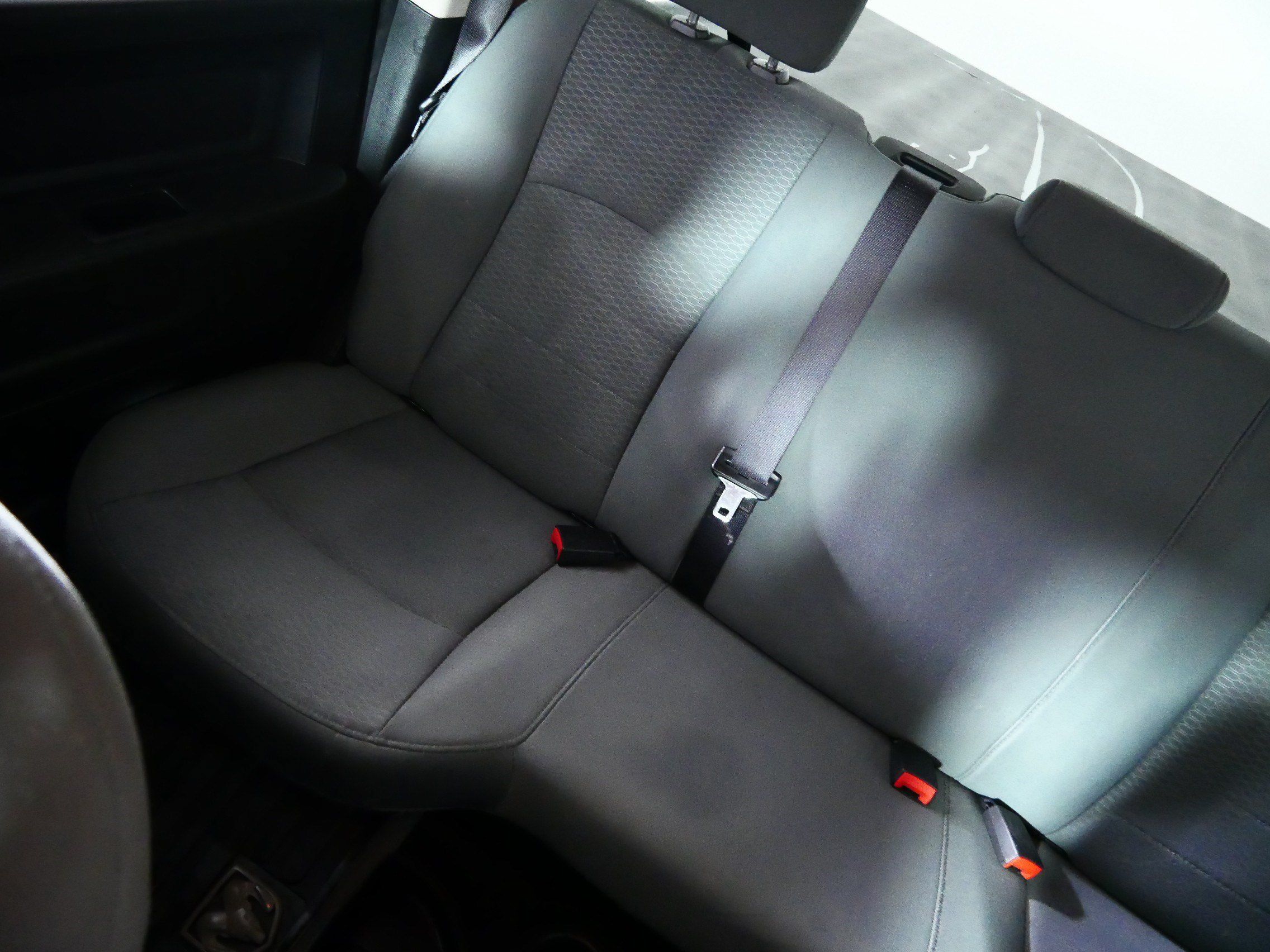 Used 2017 RAM 1500 Express AWD/4WD image 12