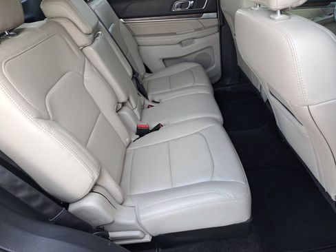 Used 2018 Ford Explorer Limited w/ Equipment Group 301A image 13