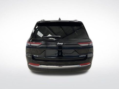 New 2025 Jeep Grand Cherokee Limited w/ Trailer Tow Package image 14