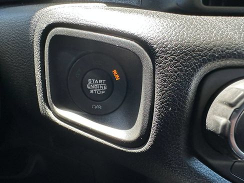 New 2026 Jeep Gladiator Sport AWD/4WD image 26