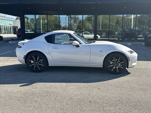 New 2026 MAZDA MX-5 Miata RF Grand Touring RWD image 5