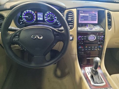 Used 2017 INFINITI QX50 AWD w/ Deluxe Touring Package image 22
