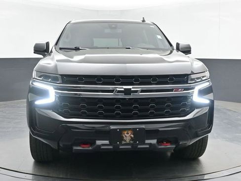 Used 2021 Chevrolet Suburban Z71 w/ Z71 Off-Road Package AWD/4WD image 3