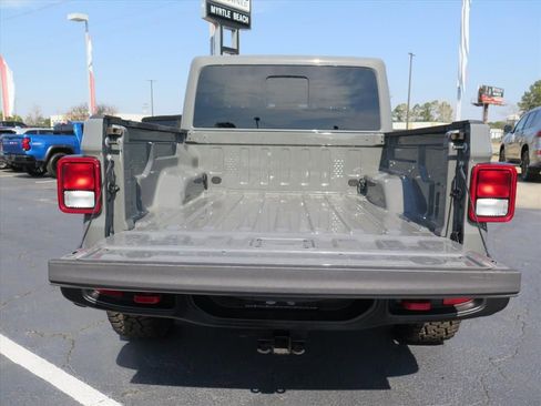 Used 2021 Jeep Gladiator Rubicon w/ Trailer Tow Package image 17