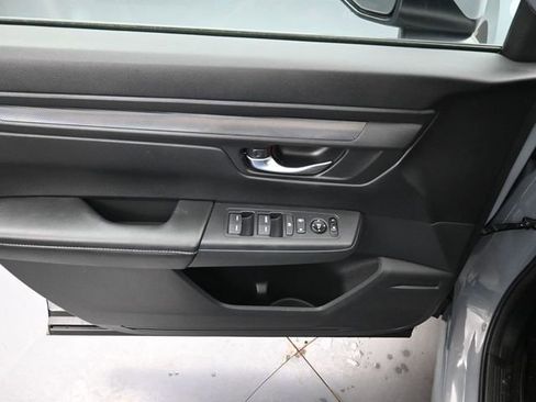 Certified 2025 Honda CR-V LX image 21
