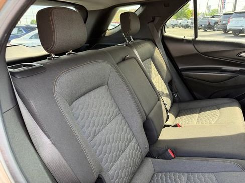 Used 2019 Chevrolet Equinox LT FWD image 13