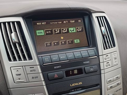 Used 2004 Lexus RX 330 AWD image 9