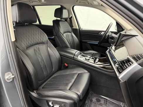 Used 2023 BMW X7 xDrive40i w/ Premium Package AWD/4WD image 56