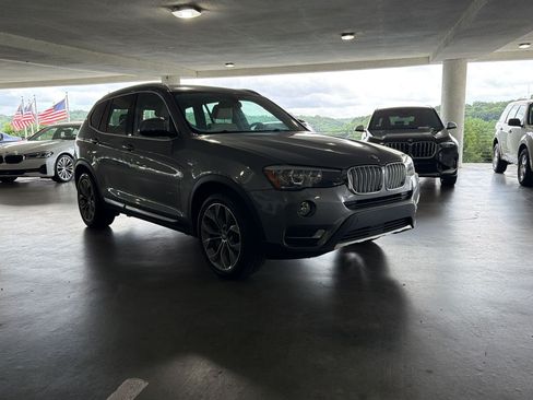 Used 2015 BMW X3 xDrive28i AWD/4WD image 6
